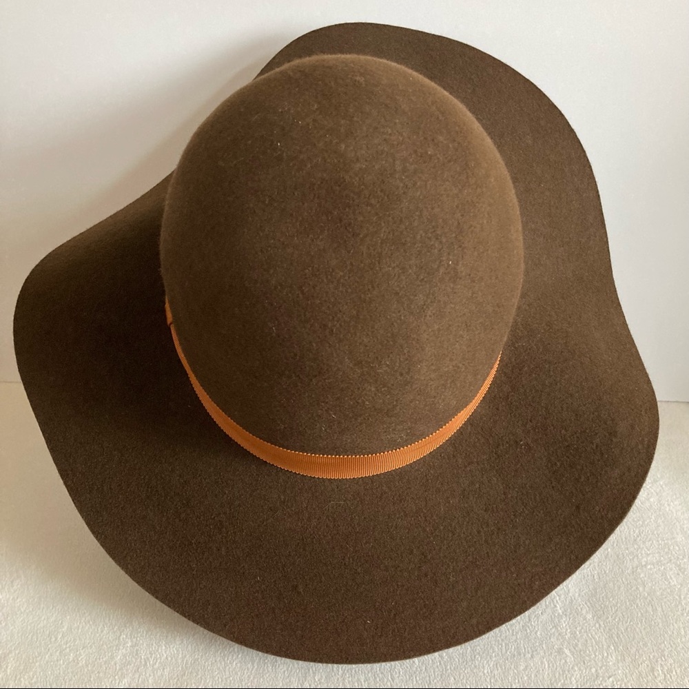Wool hat - Picture 2 of 9